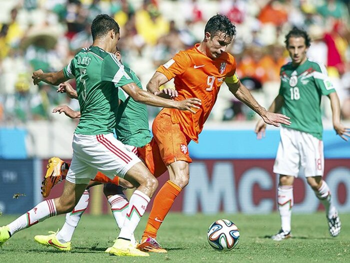 サッカーはどこまで科学できるのか。データと直感、その“複雑”な関係。＜Number Web＞ photograph by Getty Images