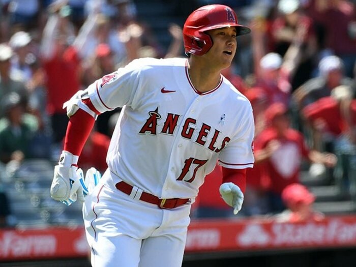 大谷翔平のホームラン量産、これまでと何が違う？ 数字から浮かぶ「2つの超才能」＋イチロー並みのバントヒット率＜Number Web＞ photograph by USA TODAY Sports/REUTERS/AFLO