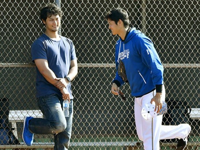 なぜ、球団は育てた選手を手放すか。その裏にある痛みと愛情と哲学とは。＜Number Web＞ photograph by Kyodo News