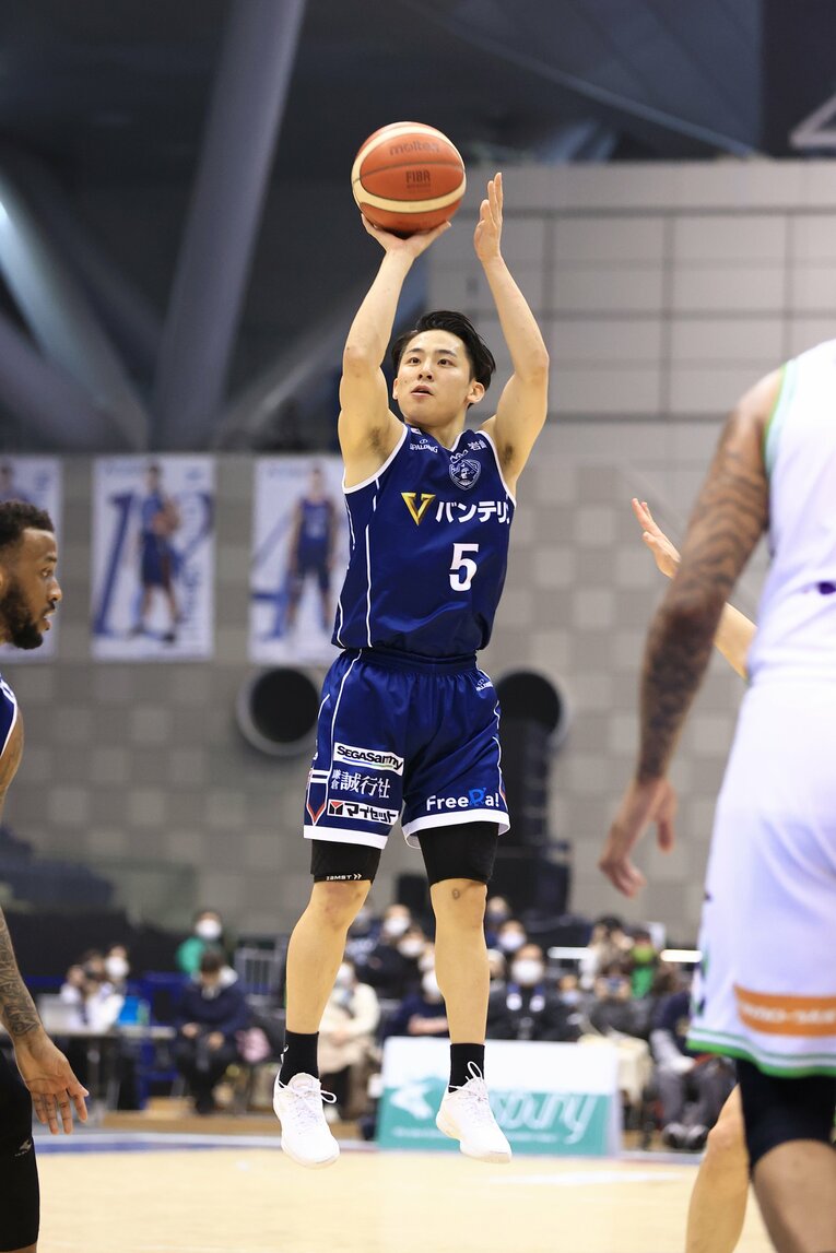 河村が課題としたシュート精度。Bリーグで得点を量産し、トム・ホーバスHCにアピールしたい　©︎B-CORSAIRS/T.Osawa
