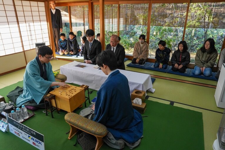 王将戦第1局　©日本将棋連盟