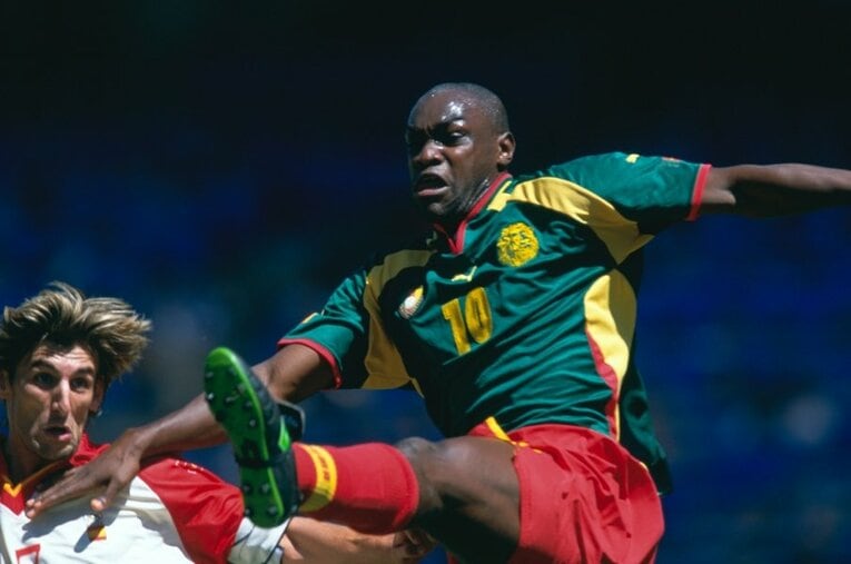 男子サッカー、カメルーンの金メダル獲得に貢献したエムボマ。 ／ photograph by Kazuaki Nishiyama／JMPA