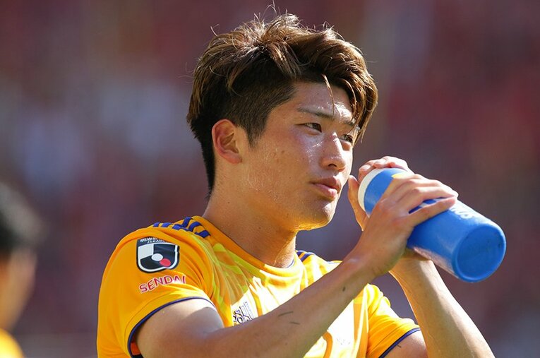 2020年10月に仙台を解雇された後、今年2月にKリーグ2部・忠南牙山FCに加入した道渕諒平。2ゴールを挙げる活躍を見せたが、市民の反発もあってクラブを退団することになった ／ photograph by J.LEAGUE