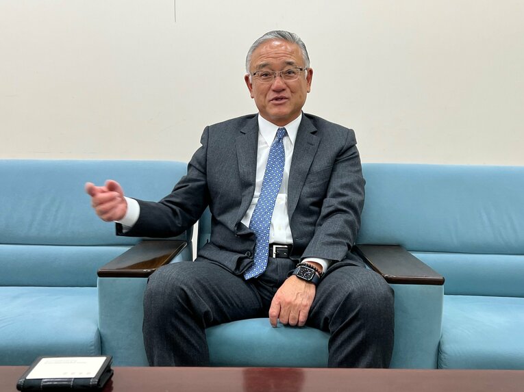 岡田の1学年下だった片桐さん　©Takeshi Shimizu