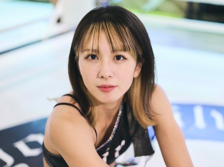 菅原美優22歳「アンチもいる中で成長してきた」話題の美容師兼業ファイターを支えた“先輩・武尊のアドバイス”《特別フォトインタビュー》(32)