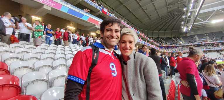 負けても笑顔のチリ人サポ　©Hiroaki Sawada