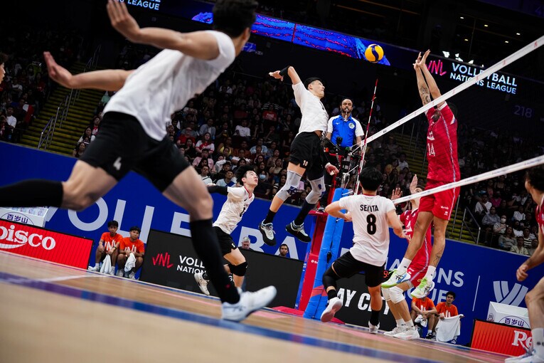 VNLフランス戦　©︎Volleyball World