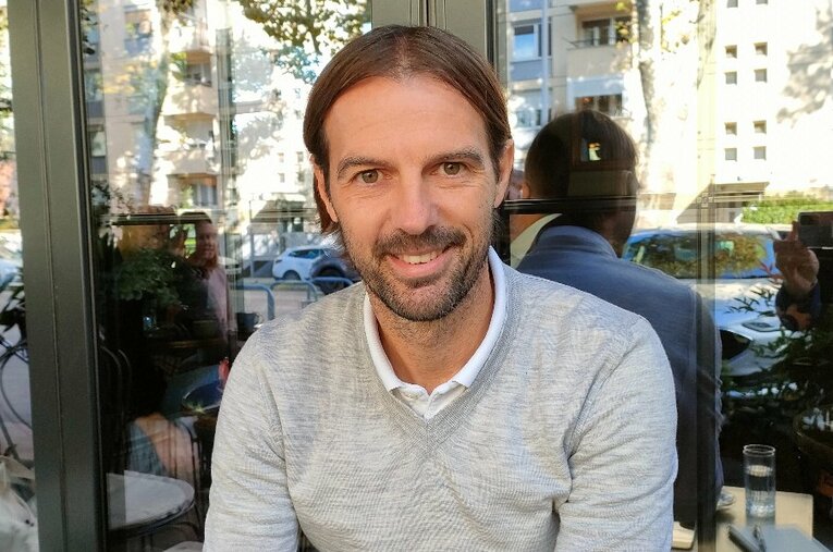 現在はスロベニアのマリボルでアシスタントコーチを務めるミハエル・ミキッチ氏。かつての指揮官・森保一監督に惜しみない称賛の言葉を述べた ／ photograph by Yasuyuki Nagatsuka