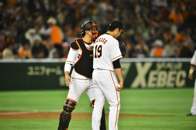 小林と菅野　(C)Hideki Sugiyama