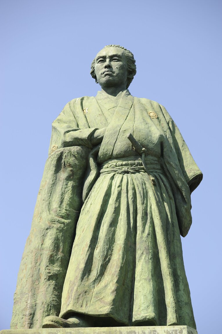 桂浜公園（高知）に置かれた坂本龍馬の銅像　©Keiji Ishikawa