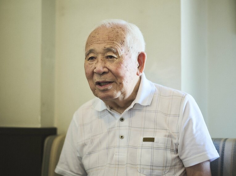 同世代の指導者同士、意気投合し交流が続いた古沼　©Yuki Suenaga