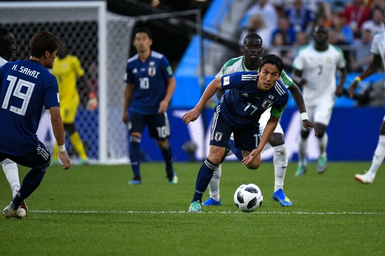 【長谷部誠の輝かしいキャリア】ロシアW杯セネガル戦での長谷部　©Takuya Sugiyama/JMPA