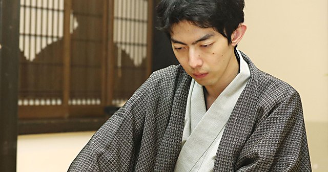 藤井棋聖の過密日程と“羽生伝説”。中村太地七段が語る将棋と体調管理。――2020 BEST3