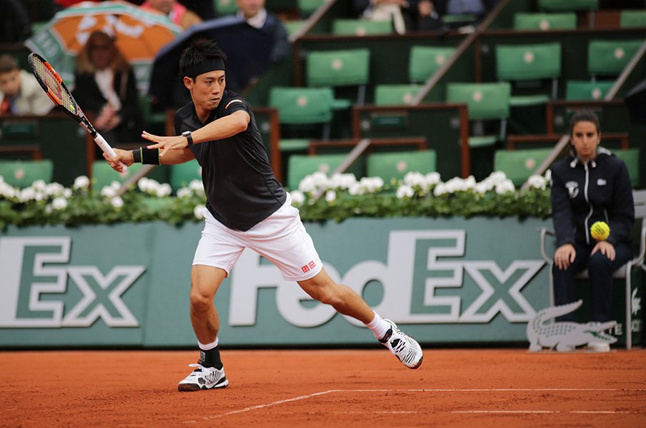 錦織圭、全仏の初戦は難敵を一蹴。軌道と時間を自在に操るクレー戦術。<Number Web> photograph by Hiromasa Mano