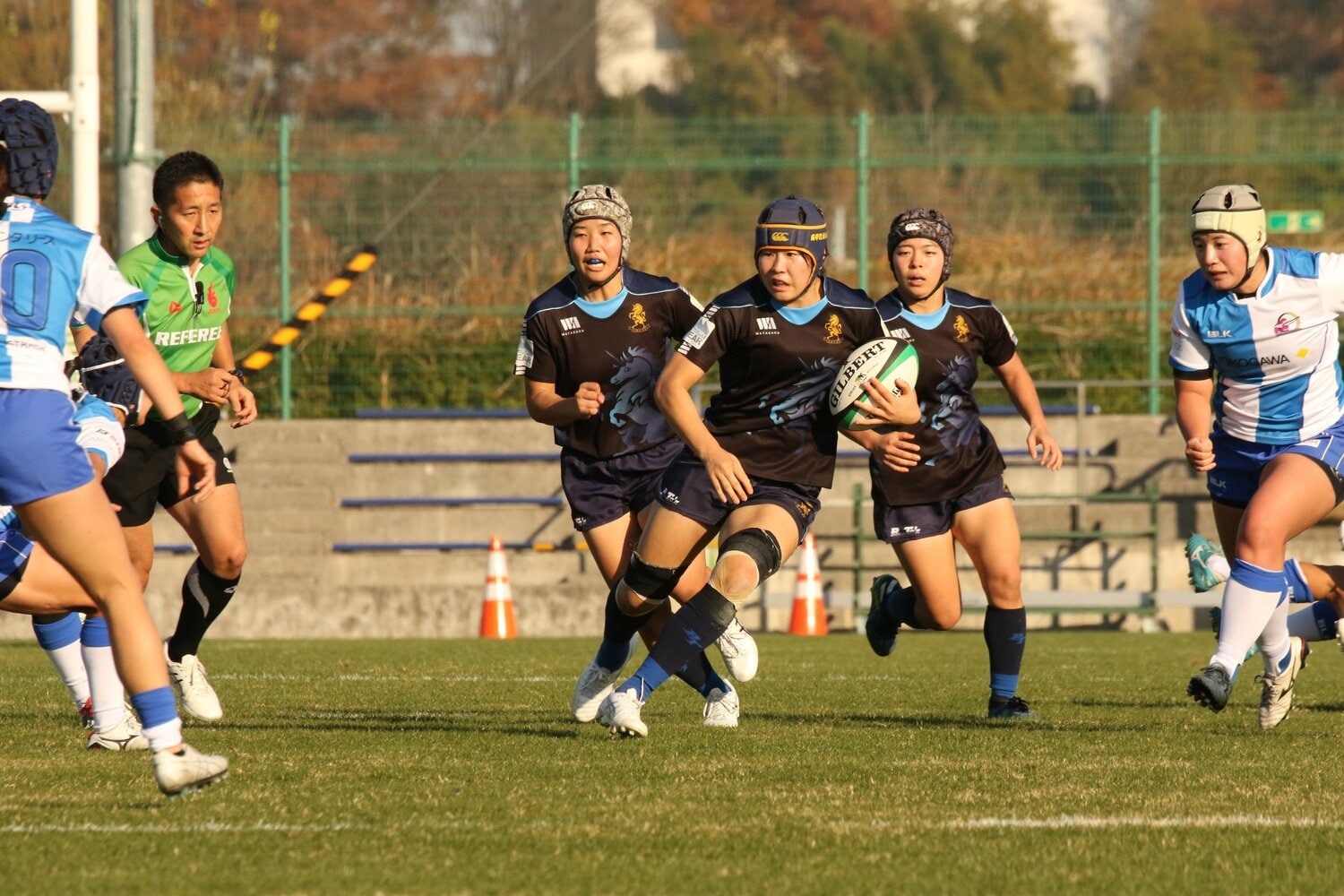 15人制に転向しても、その能力を遺憾無く発揮する松田凜日　©︎Nubuhiko Otomo