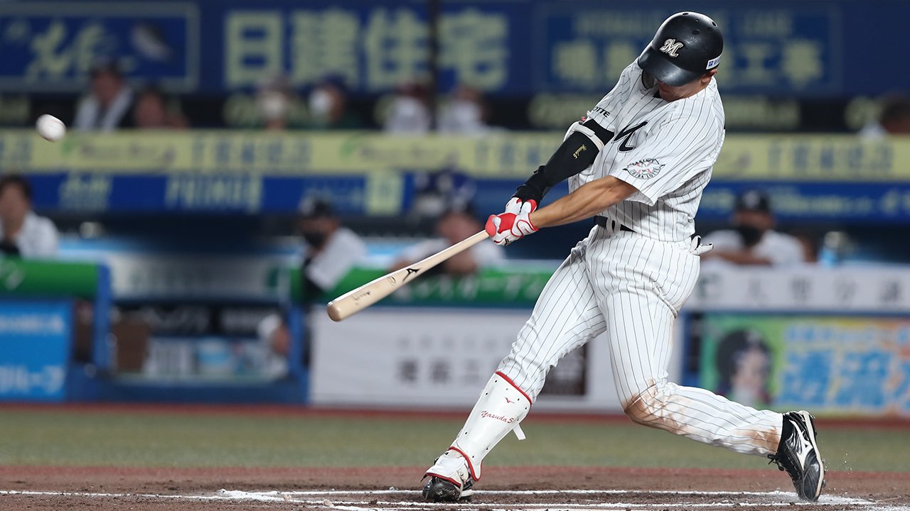 ロッテ安田尚憲のスイング ©︎Chiba Lotte Marines