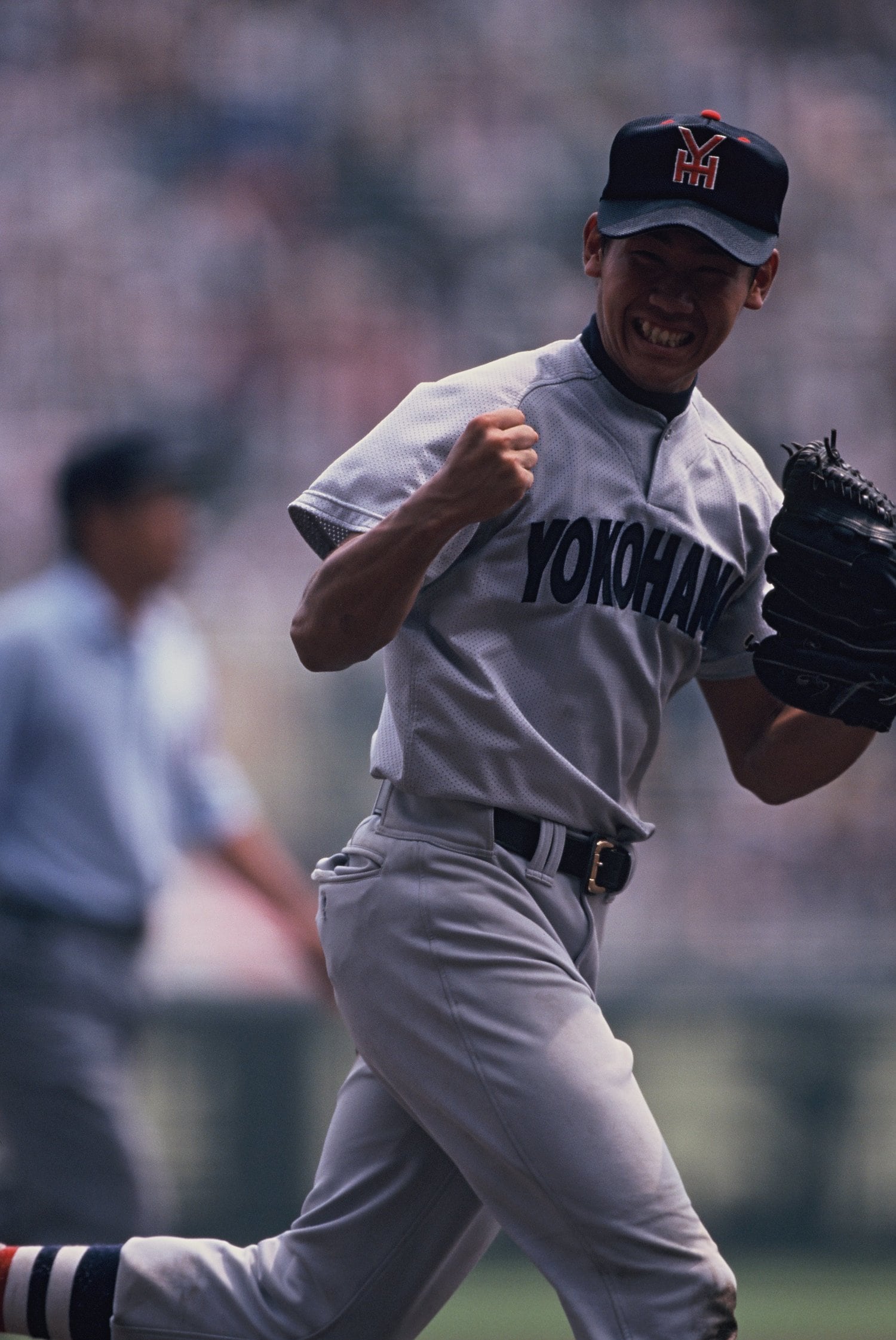 1998年に横浜高校を甲子園春夏連覇に導く。夏の決勝では京都成章を相手にノーヒットノーランを達成 ©BUNGEISHUNJU