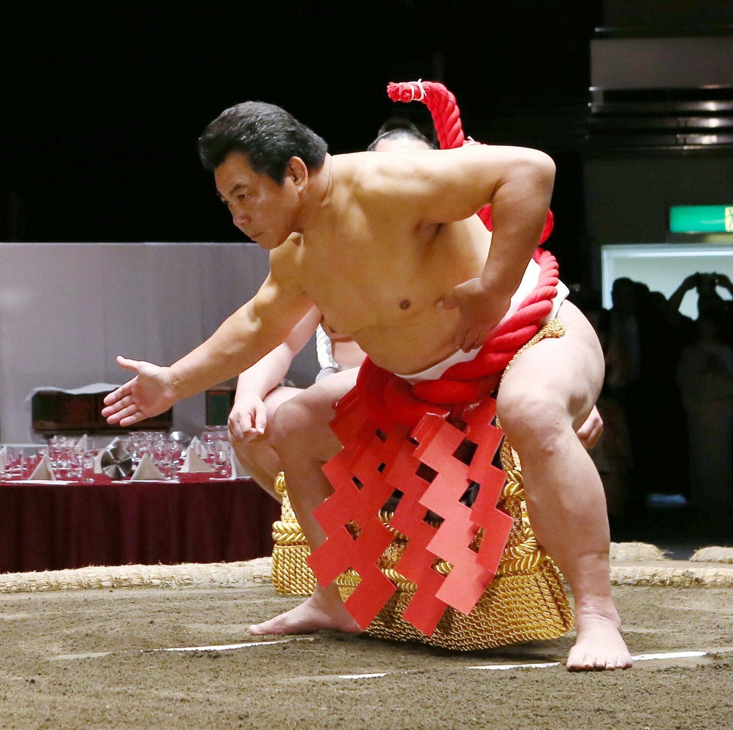 千代の富士の還暦土俵入りの一枚。息子・剛さんにとっても、印象深い姿だという　©JIJI PRESS
