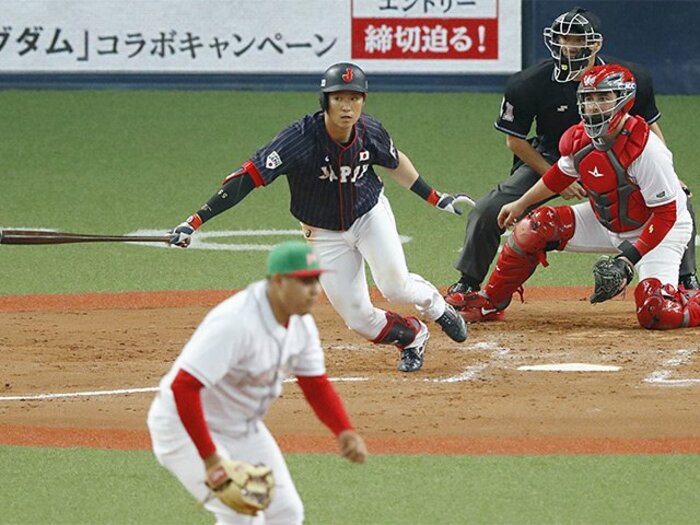 秋山翔吾、筒香嘉智が抜けたら……。メキシコ戦で見えた侍ジャパンの遠謀。<Number Web> photograph by Kyodo News