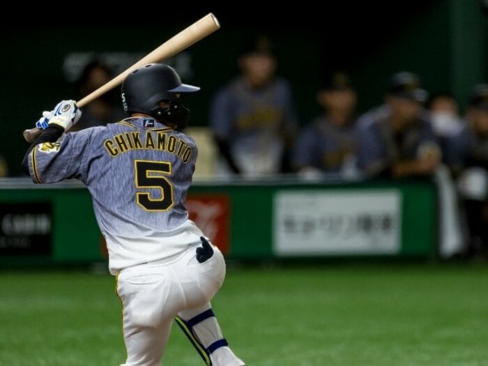 阪神近本&大山ホームラン、甲子園で勝利!降雨コールドも両軍先頭打者弾は史上15度目。<Number Web> photograph by Kiichi Matsumoto