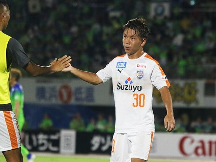 今季1点でも金子翔太は欠かせない。J1清水を支える右サイドの働き者。＜Number Web＞ photograph by Takahito Ando