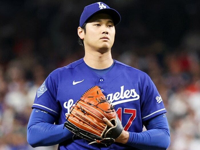 大谷翔平「151km死球に絶叫」「25打席連続ノーヒット」も…投手専念で“防御率0点台”月間MVP「負担を考えると」ドジャース首脳陣が決断した背景＜Number Web＞ photograph by Icon Sportswire/Getty Images