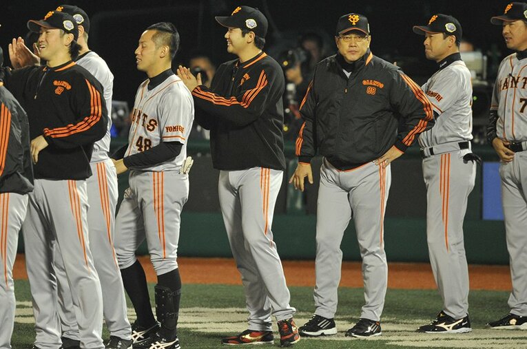 2013年日本シリーズの菅野と原監督　©Hideki Sugiyama