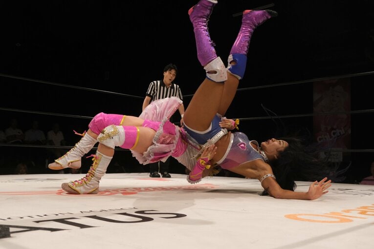 「リングに上がるな」と言われたプロレスデビューから3年…セクシー女優を引退、ちゃんよたがボディコンテストで見せた筋肉美「凄く幸せ者です」(89)