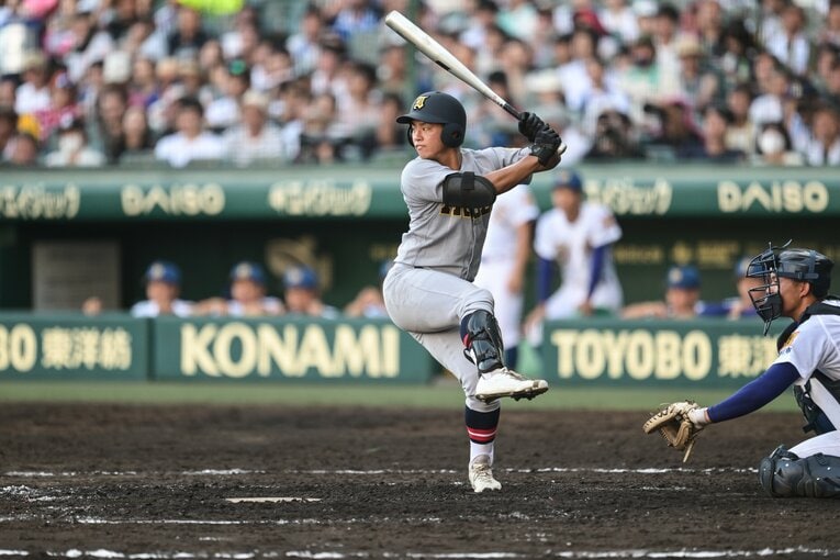 夏の甲子園では本調子ではないながらも3割超えの打率を記録　©Nanae Suzuki