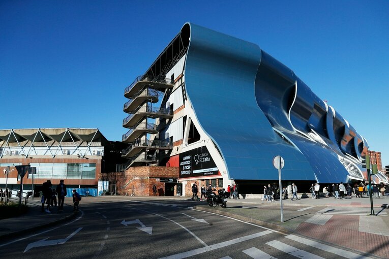 なぜ久保建英が“幻のアシスト”直後、代理監督と言い合いに？ レアル戦前に好調だがマジョルカは…〈撮影者の視点〉(3)