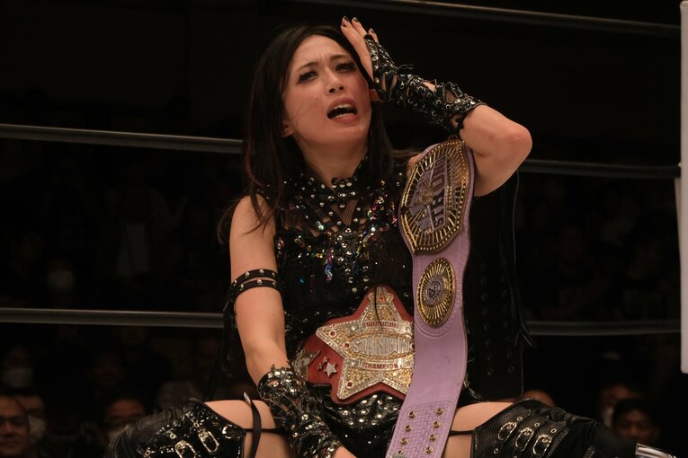 無料中継でも話題を集めた上谷沙弥vsAZM（9月27日）　©Norihiro Hashimoto