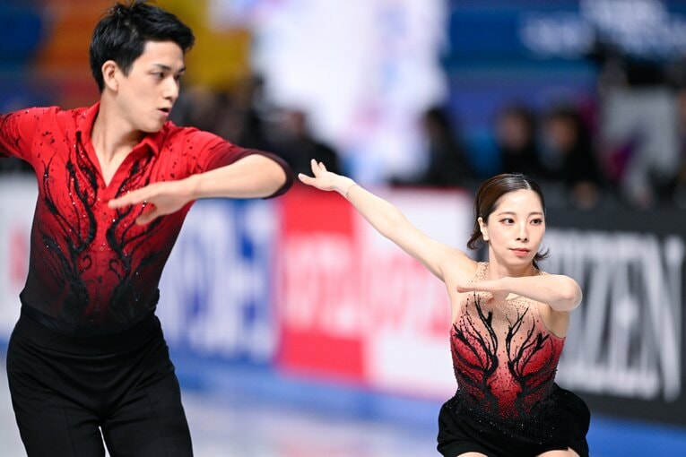 りくりゅうがGPファイナルで見せた美しい演技　©Asami Enomoto