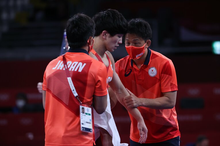 乙黒拓斗（22）は強者ゆえの「包囲網」にも負けず…“ポーカーフェイス”が雄叫びを上げた日《レスリング金メダル》(8)