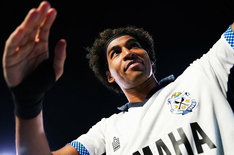 ジュビロ磐田時代のジャーメイン良。妻との肉体改造でFWとして飛躍し、日本代表の活躍を愛息も誇りに思っているという ／ photograph by Etsuo Hara/Getty Images