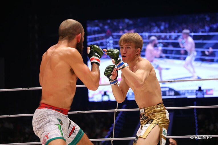 朝倉海vsフアン・アーチュレッタ　©RIZIN FF