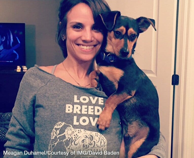 フィギュア四大陸選手権の裏舞台。カナダ選手がドッグファームから犬救出！(2)