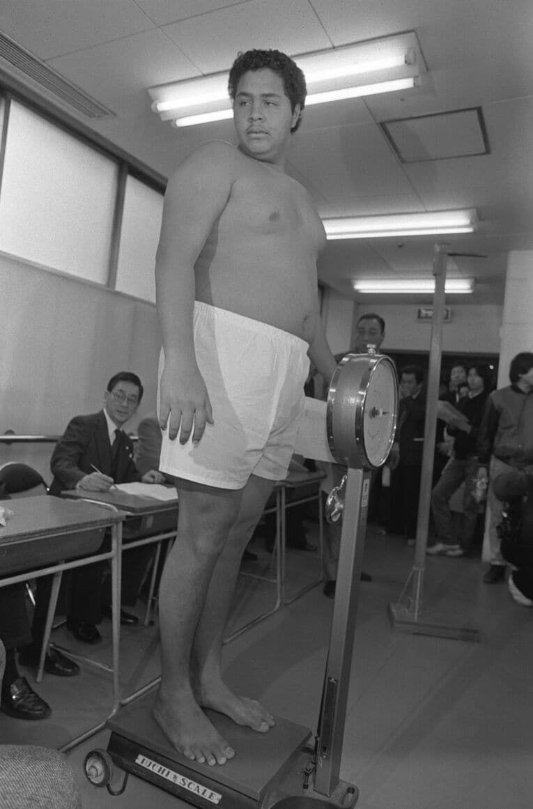 新弟子検査時、18歳の時の曙　©JIJI PRESS