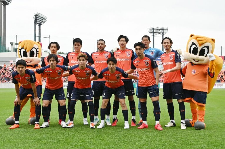 8月6日に発表されたレッドブルによる大宮アルディージャの買収。J3で首位を走るチームの「いま」に迫った ／ photograph by AFLO