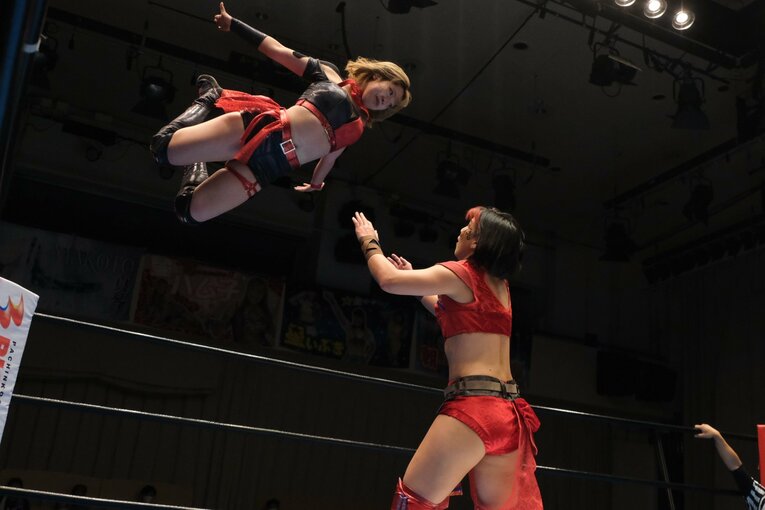 「燃え尽きるさまを見てほしい」米AEWで活躍、日本でも2冠の志田光が「日本の女子プロレスが世界最高」と語る理由(47)