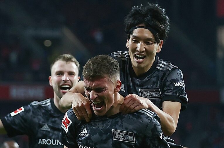 アシスト数など、原口元気は今季のブンデス日本人選手で最も結果を残している選手と言っていい ／ photograph by picture alliance/AFLO