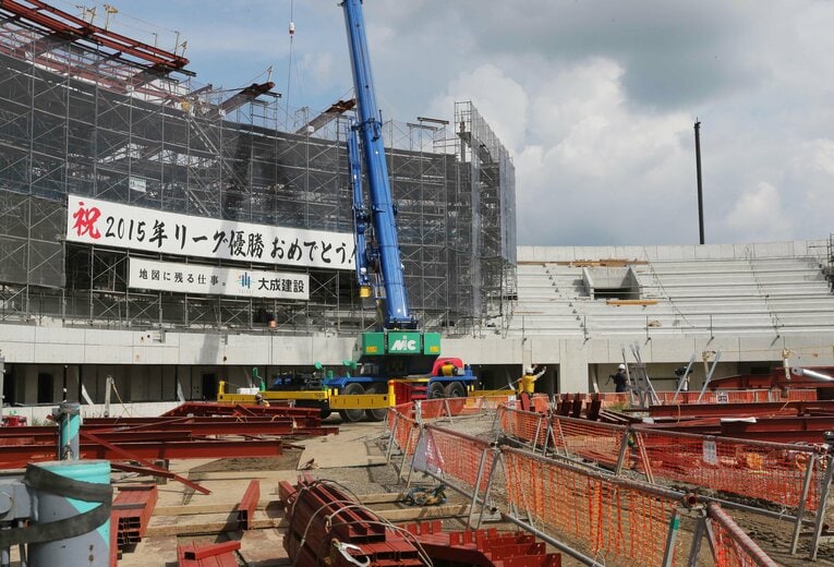 2015年、建設段階のファーム施設「ＨＡＷＫＳベースボールパーク筑後」（メインスタジアム）　©JIJI PRESS