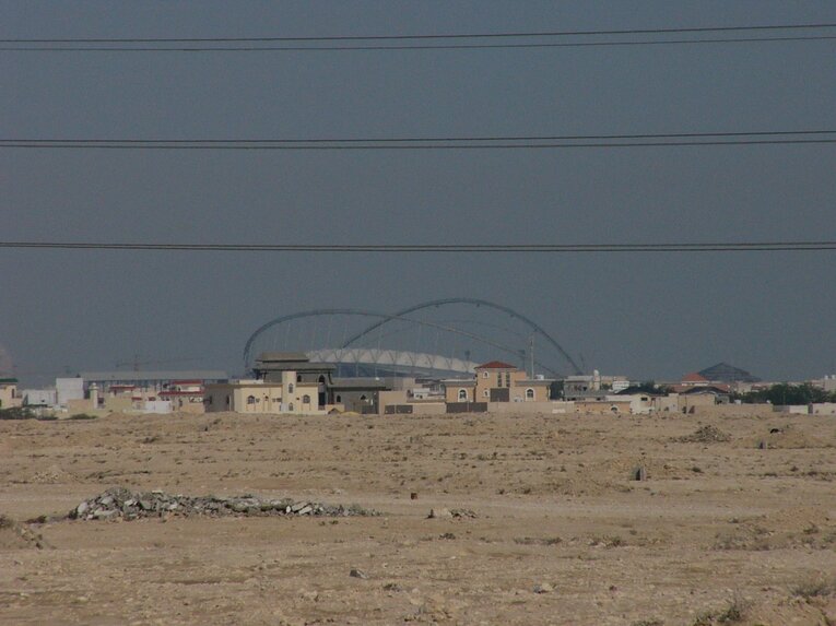 2005年のハリファ国際スタジアム周辺　©Masaki Asada