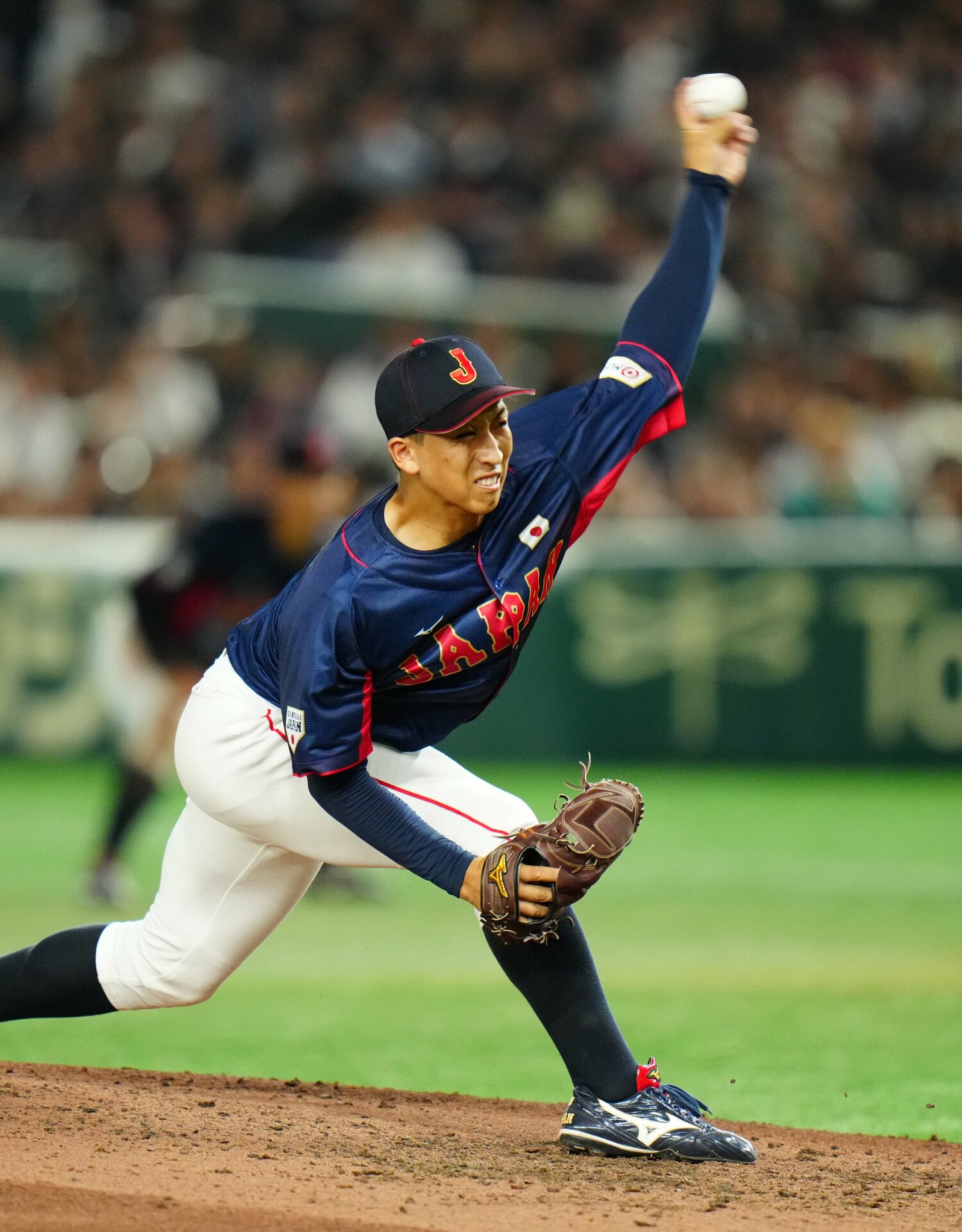 東洋大の細野春希投手。サウスポーでは驚異のMAX158kmの速球を誇り、ドラ1候補に挙がることも多い ©JIJI PRESS