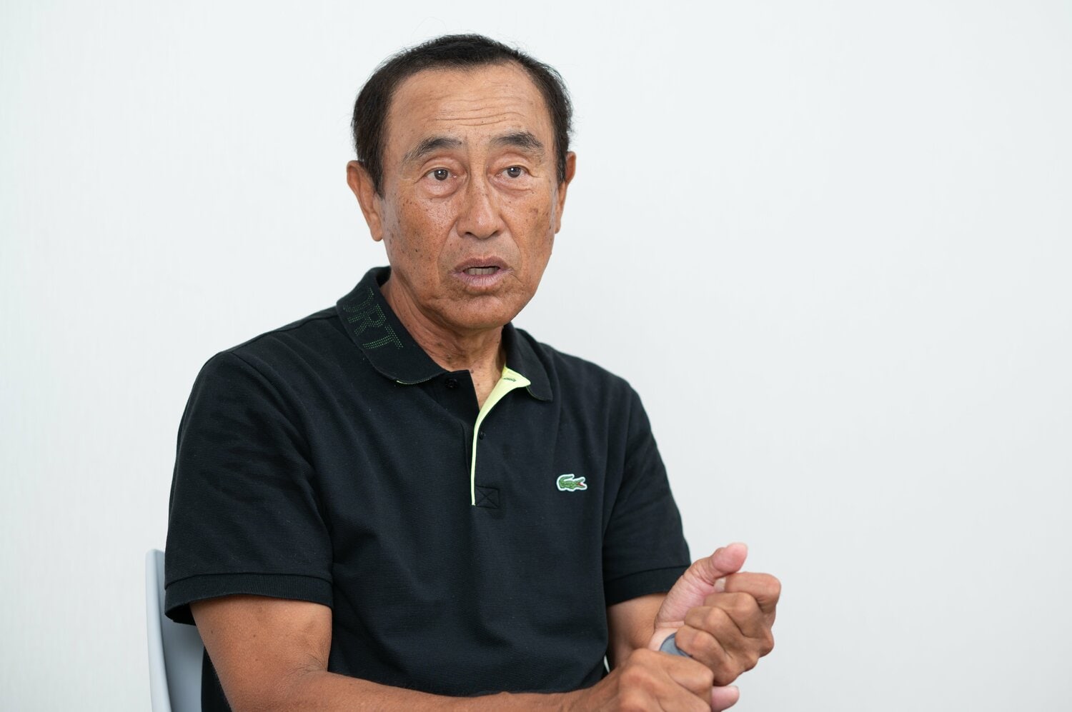 「ガソリンスタンドでのスイング練習」を回想する水谷新太郎　©Tadashi Hosoda