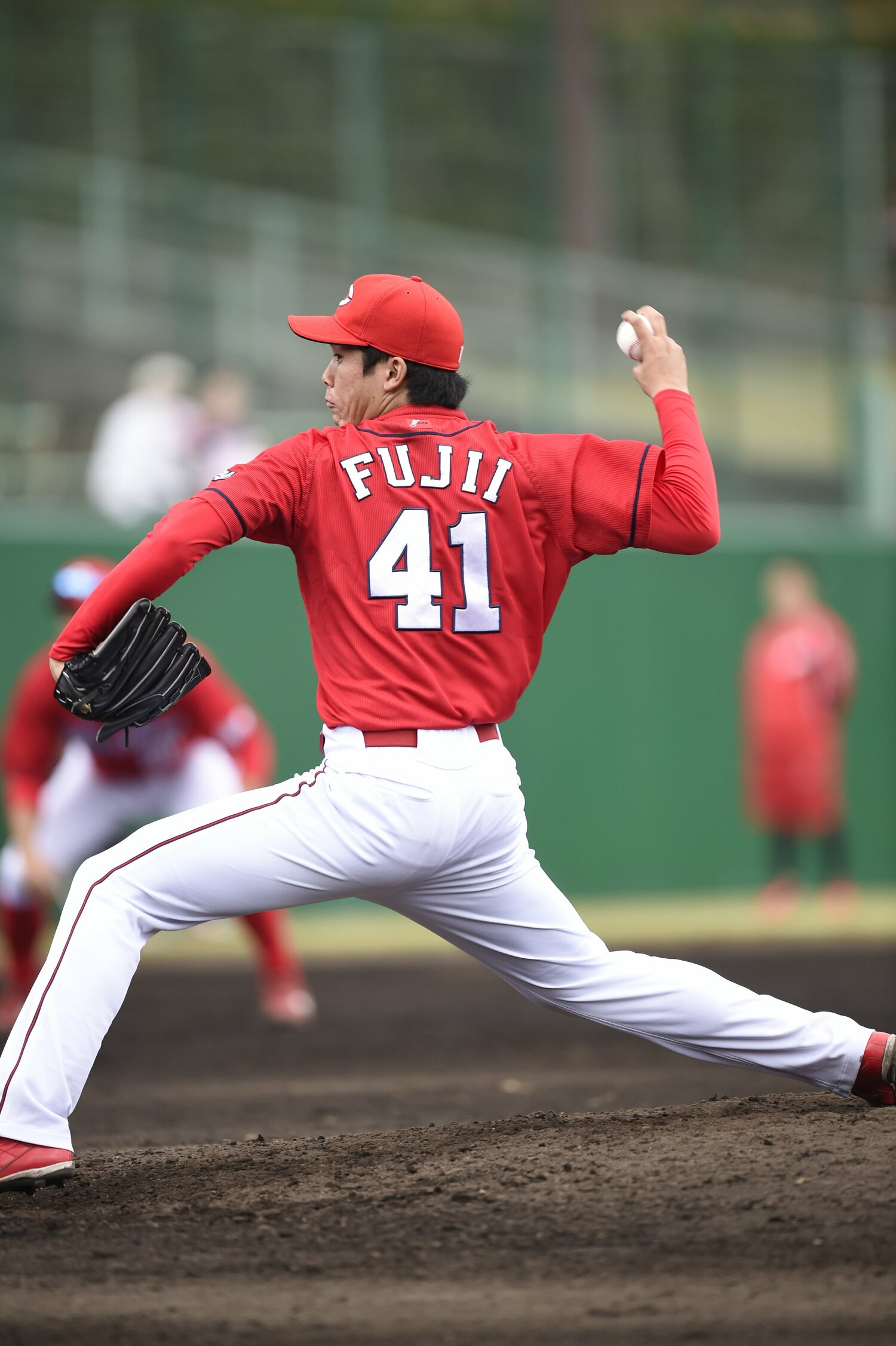 カープ時代の藤井(2016年オープン戦)©BUNGEISHUNJU