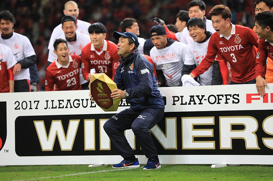 W杯イヤーのJ1優勝監督に珍法則。該当チームは11個、戦力的には……。＜Number Web＞ photograph by J.LEAGUE PHOTOS