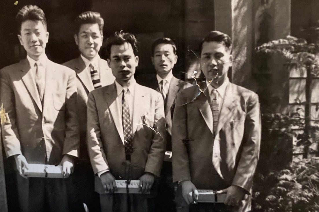 58年度順位戦の昇級棋士たち。（左から）佐藤庄平六段、芹沢博文六段、山田道美七段、大友昇七段、加藤博二八段　©Noboru Tamaru