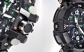 衝撃を緩和するため、ケース右側に大型のボタンガード、左側にサイドバンパーを装備。タフネス感を主張するGショックならではのキーアイコンだ。