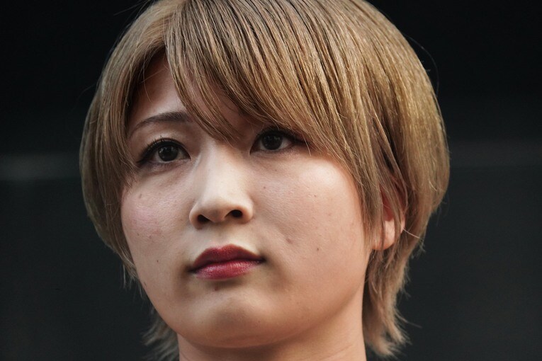 “絶対不屈彼女”安納サオリ　©Essei Hara