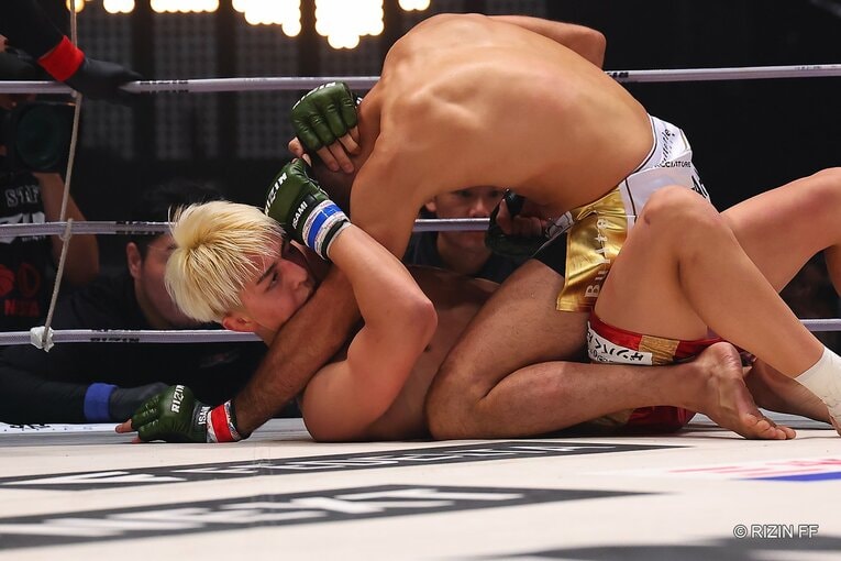 『RIZIN.43』クレベル・コイケvs.鈴木千裕　©RIZIN FF